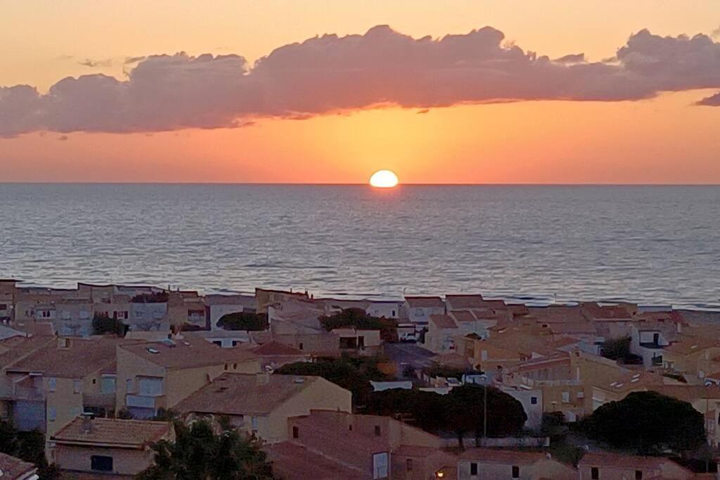 Plain-Pied, Terrasse, Piscine, Pleine Vue Mer, Plage A 6' A Pied, Parking, Wifi Fleury  Dış mekan fotoğraf